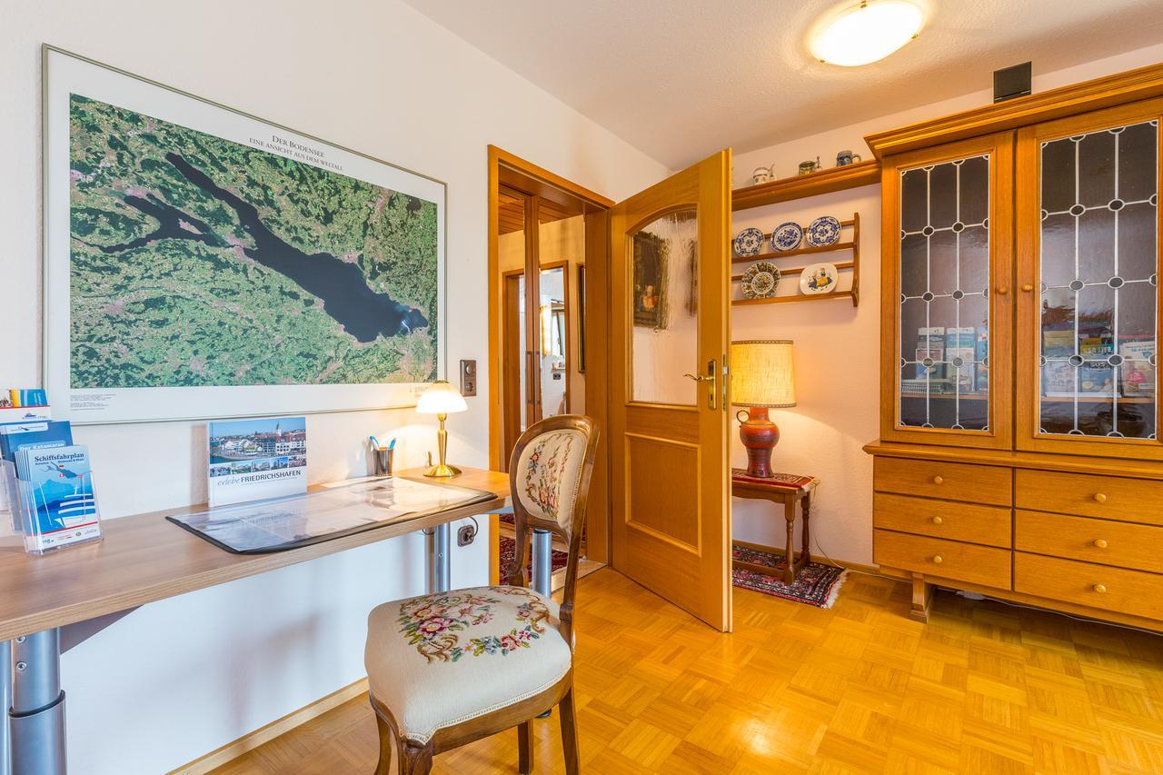 Privatzimmer Ulbricht/Foehr Friedrichshafen Bagian luar foto